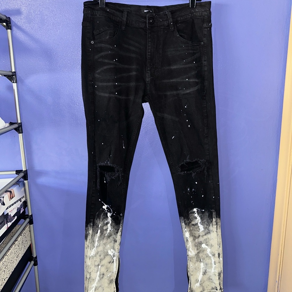 Stylish Black and White Distressed Jeans